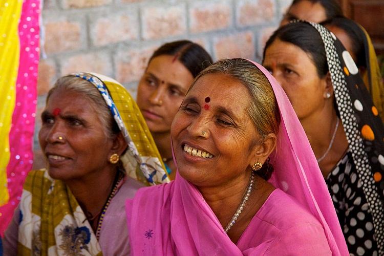 Women in Pink: The Gulabi Gang