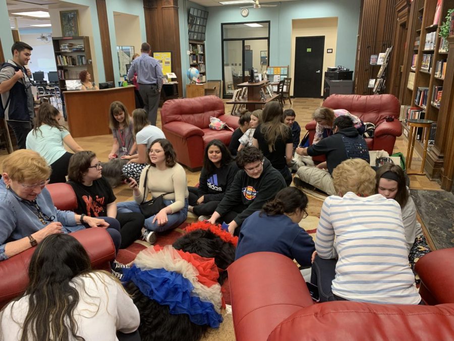 Stress Relief Workshops: Petting Therapy Dogs