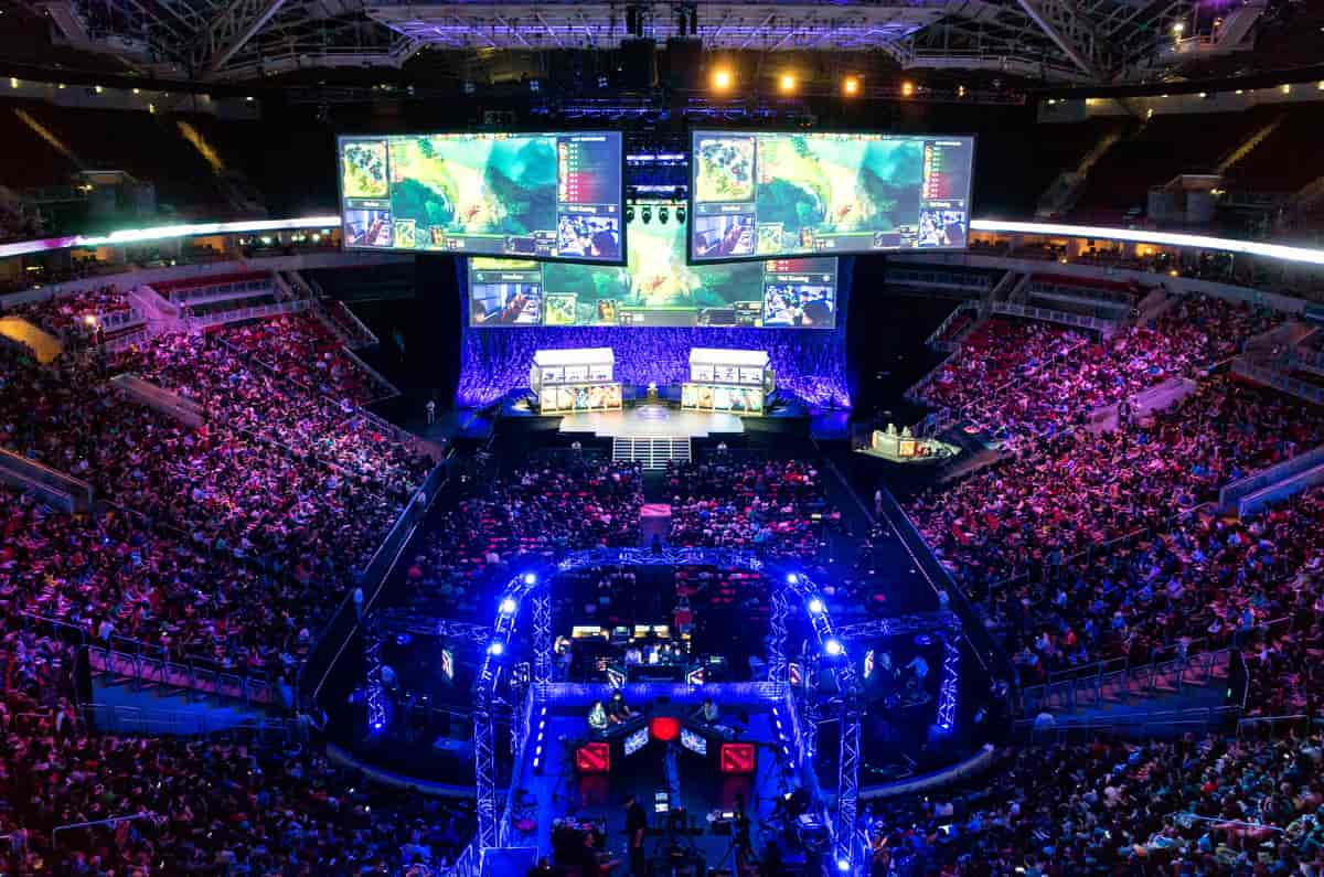 An E-Sport Event's Massive Crowd